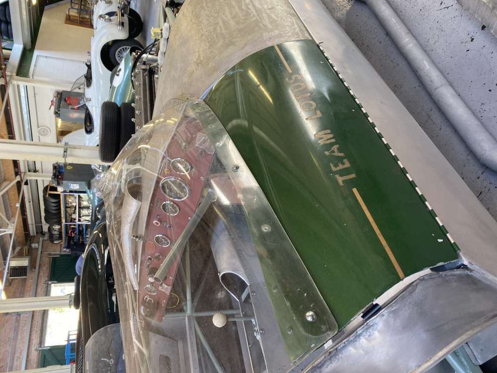 Lotus 15